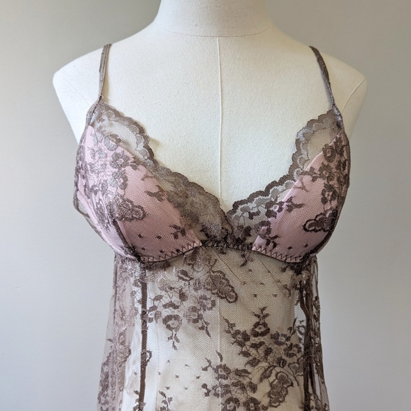 Vintage Y2K Victoria's Secret Sheer Lace Chemise Slip - Picture 4 of 13